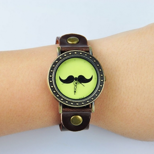 CEAS DE PIELE MOUSTACHE